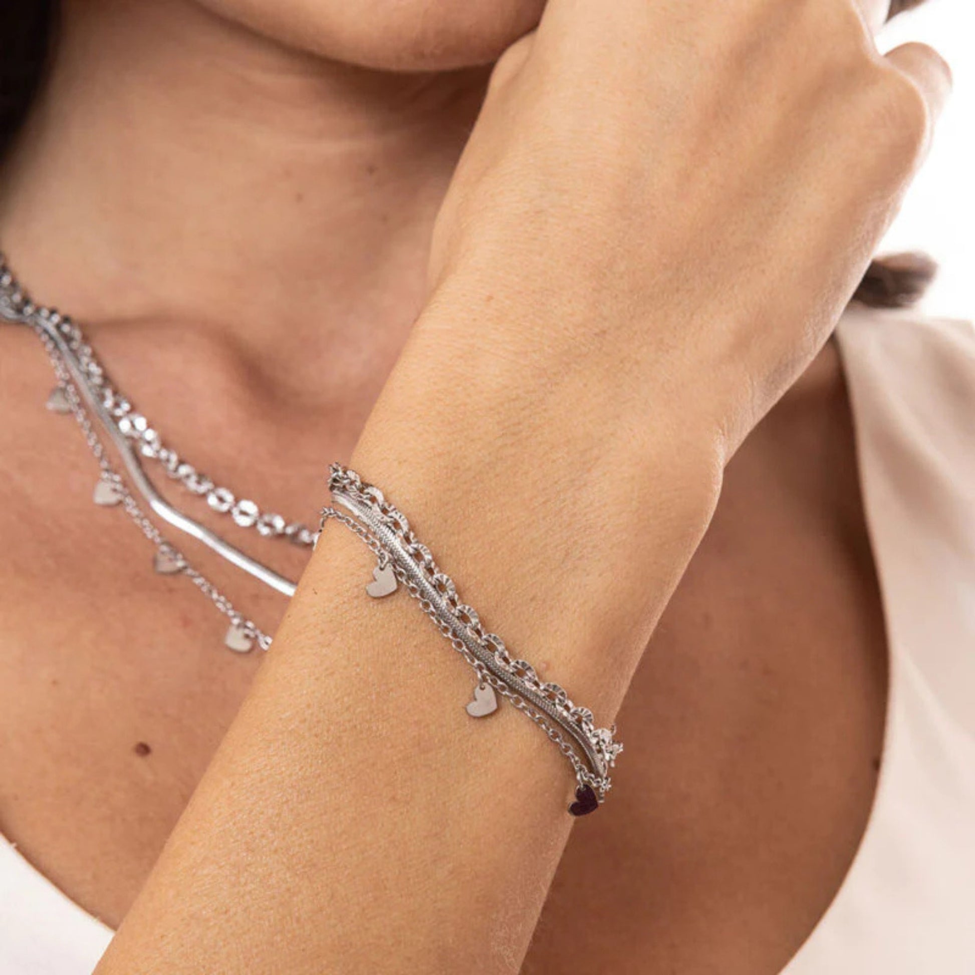 Bracciale Triplo Filo con cuoricini Layers - Brand Gioielli