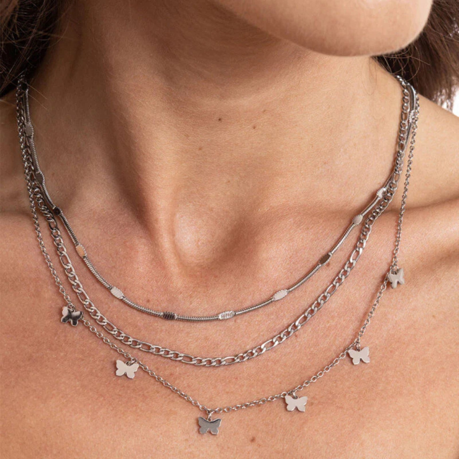 Collana Triplo Filo con farfalle Layers - Brand Gioielli