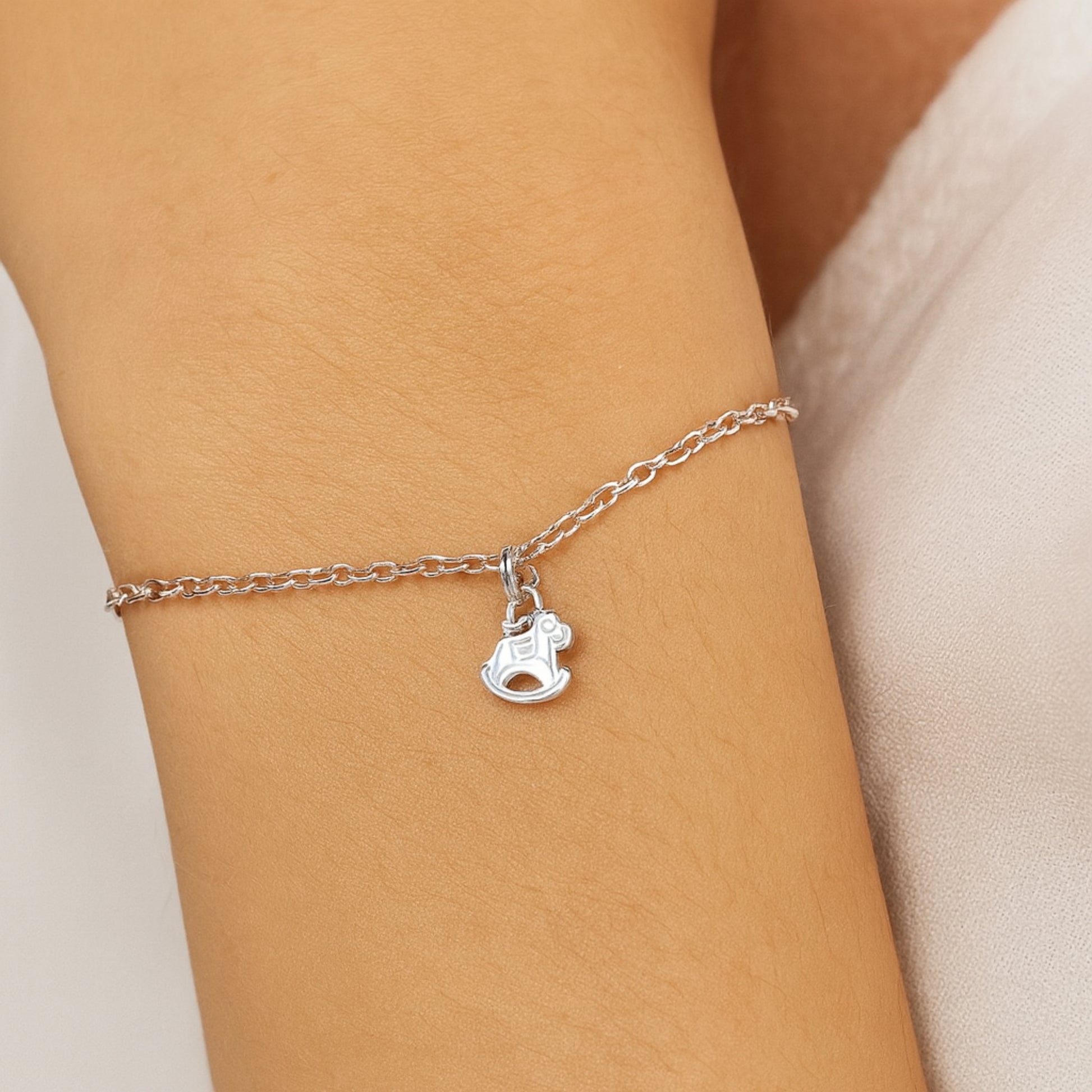 Mini Charm Cavallo a Dondolo - Brand Gioielli