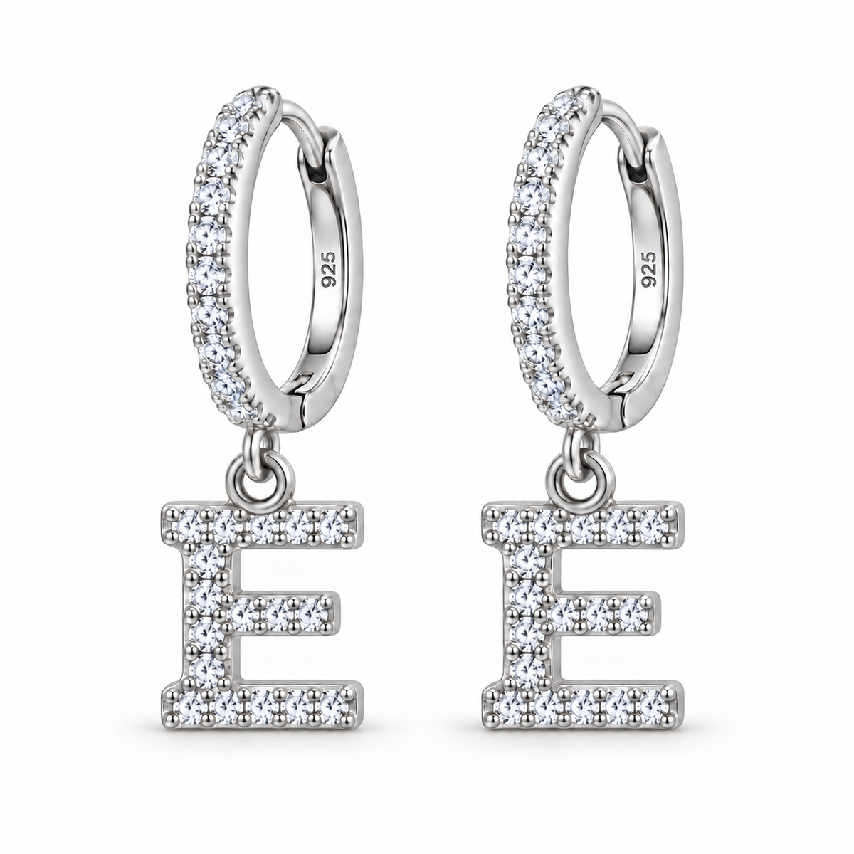 Brincos de Argola com Inicial com strass em Prata 925