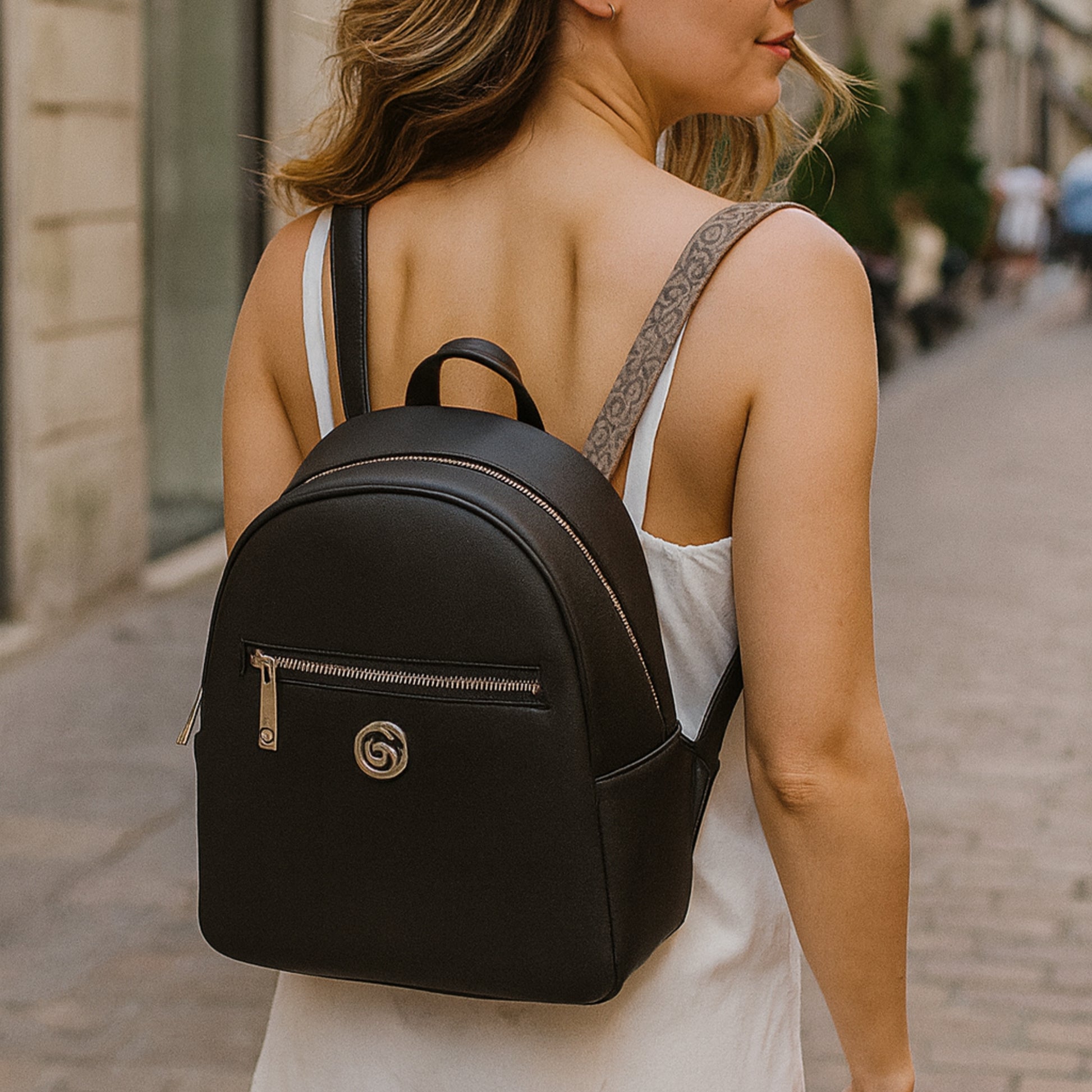 Zaino Claire - Carrera