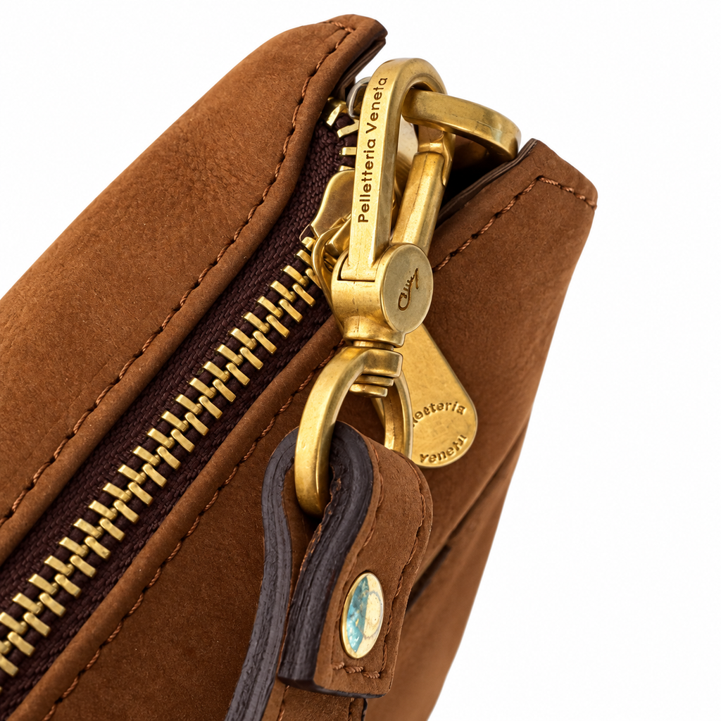 Borsa a spalla in vera pelle nabuk Campiello Pelletteria Veneta