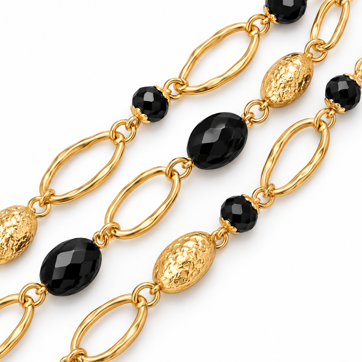 Collana lunga multifilo con cristalli neri e maglie ovali