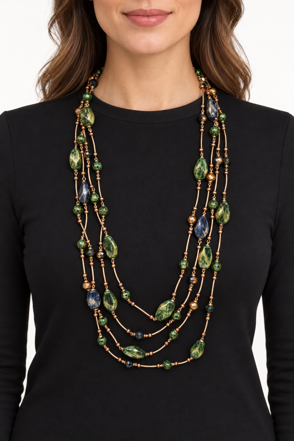 Collana lunga multifilo con pietre e cristalli
