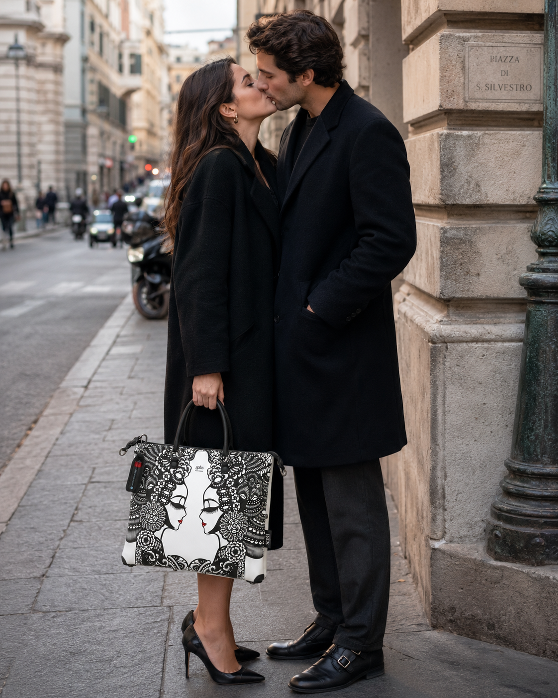 Borsa Gabs G3 PLUS Taglia M The Kiss Bag in vera pelle