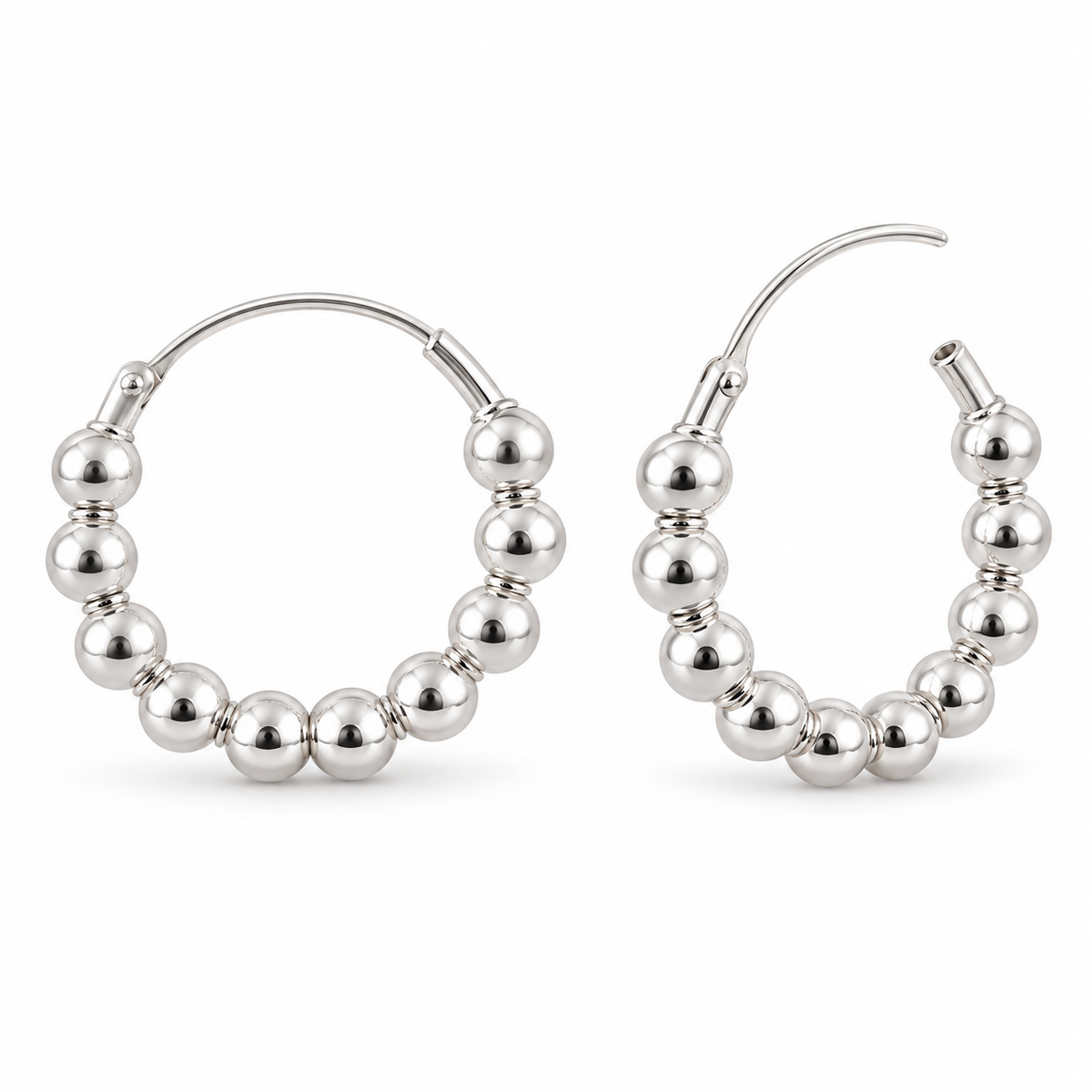 Orecchini a Cerchio con Sfere con Chiusura a scomparsa in Argento 925