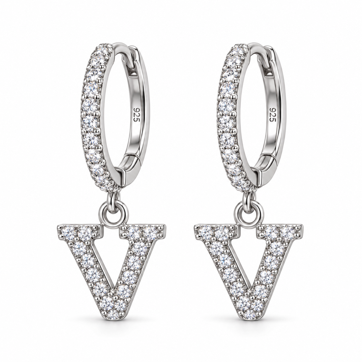 Brincos de Argola com Inicial com strass em Prata 925
