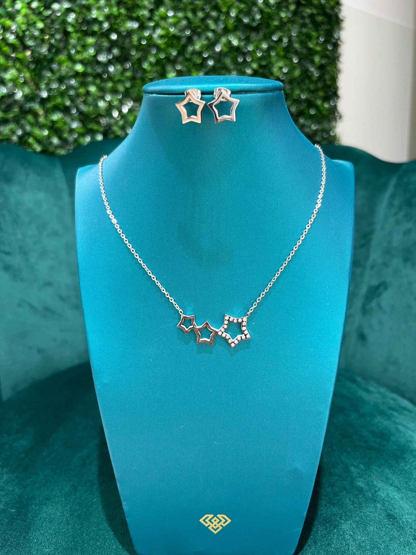 Set Collana e Orecchini Multi Stelle