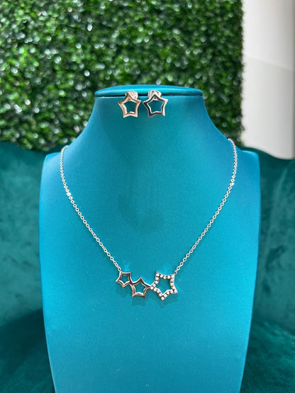 Set Collana e Orecchini Multi Stelle