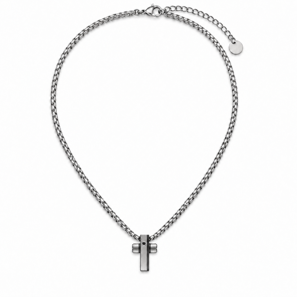 Collana Uomo con croce nera e strass in acciaio inox satinato