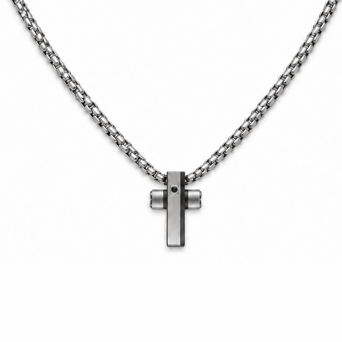 Collana Uomo con croce nera e strass in acciaio inox satinato