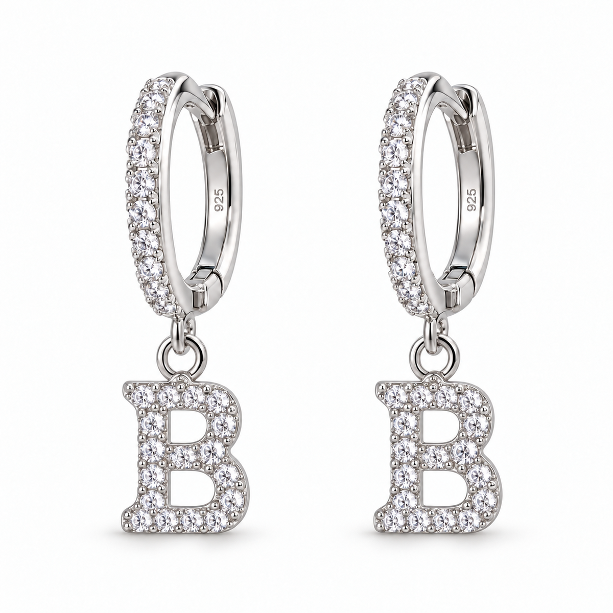 Brincos de Argola com Inicial com strass em Prata 925