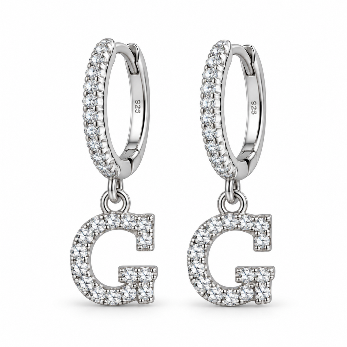 Brincos de Argola com Inicial com strass em Prata 925