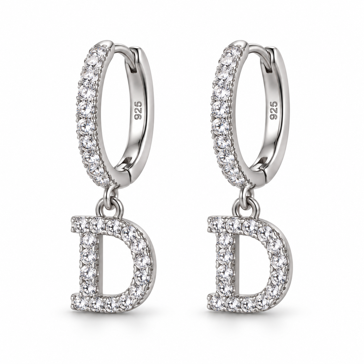 Brincos de Argola com Inicial com strass em Prata 925