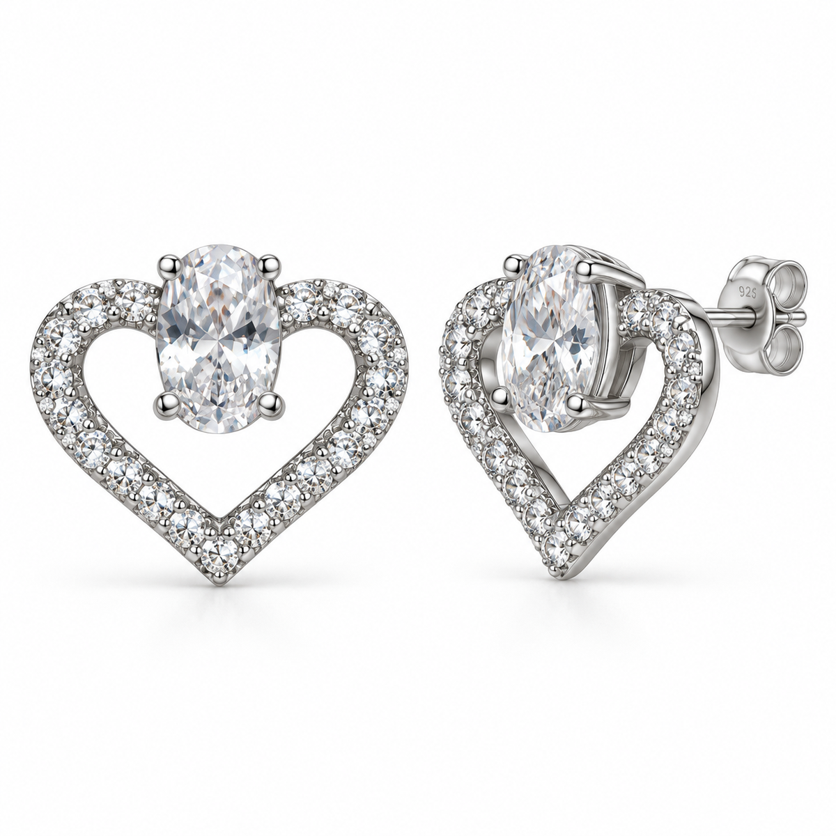 Orecchini a Lobo Cuore Pavé in Argento 925 Rodiato