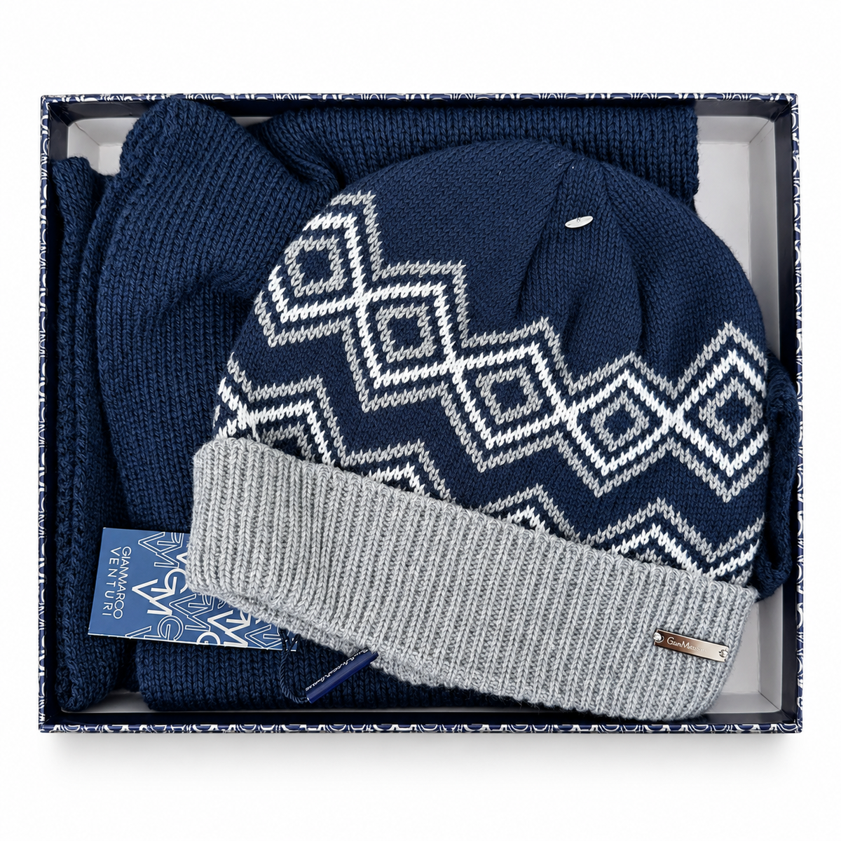Set Uomo Gianmarco Venturi con Sciarpa e Cappello a Fantasia Geometrica