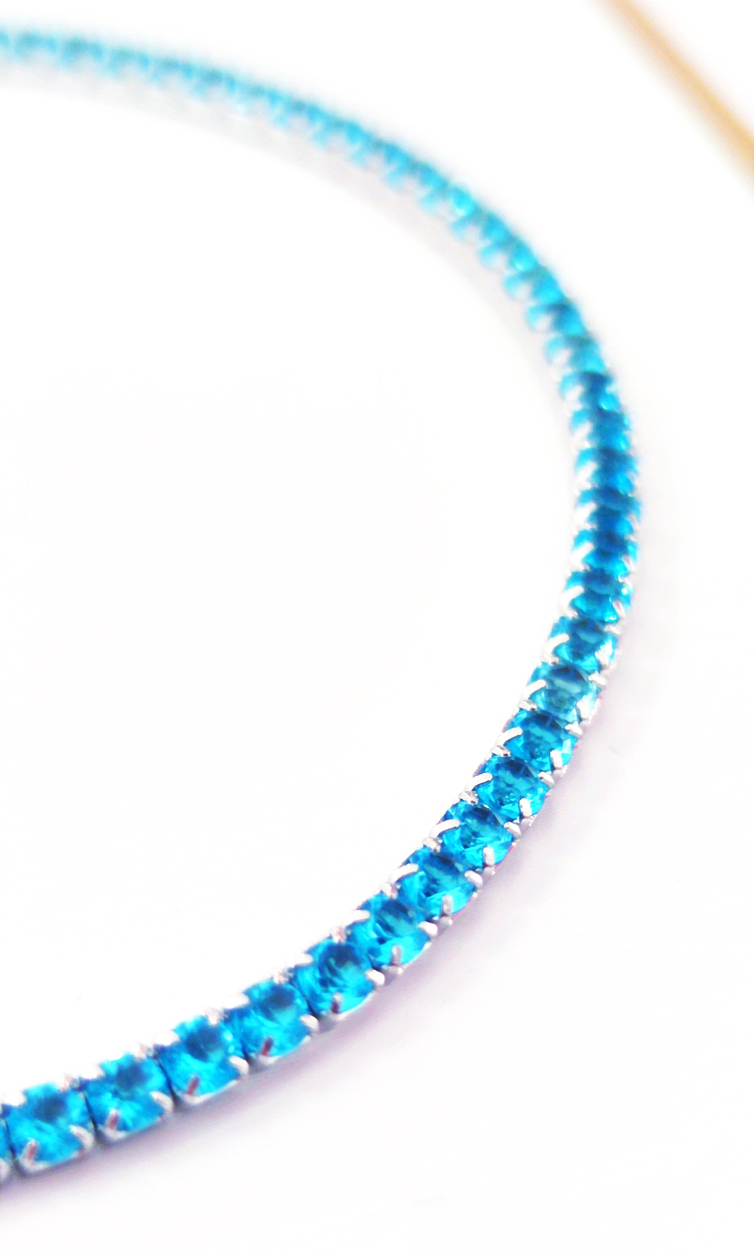 Bracciale tennis azzurro in argento 925