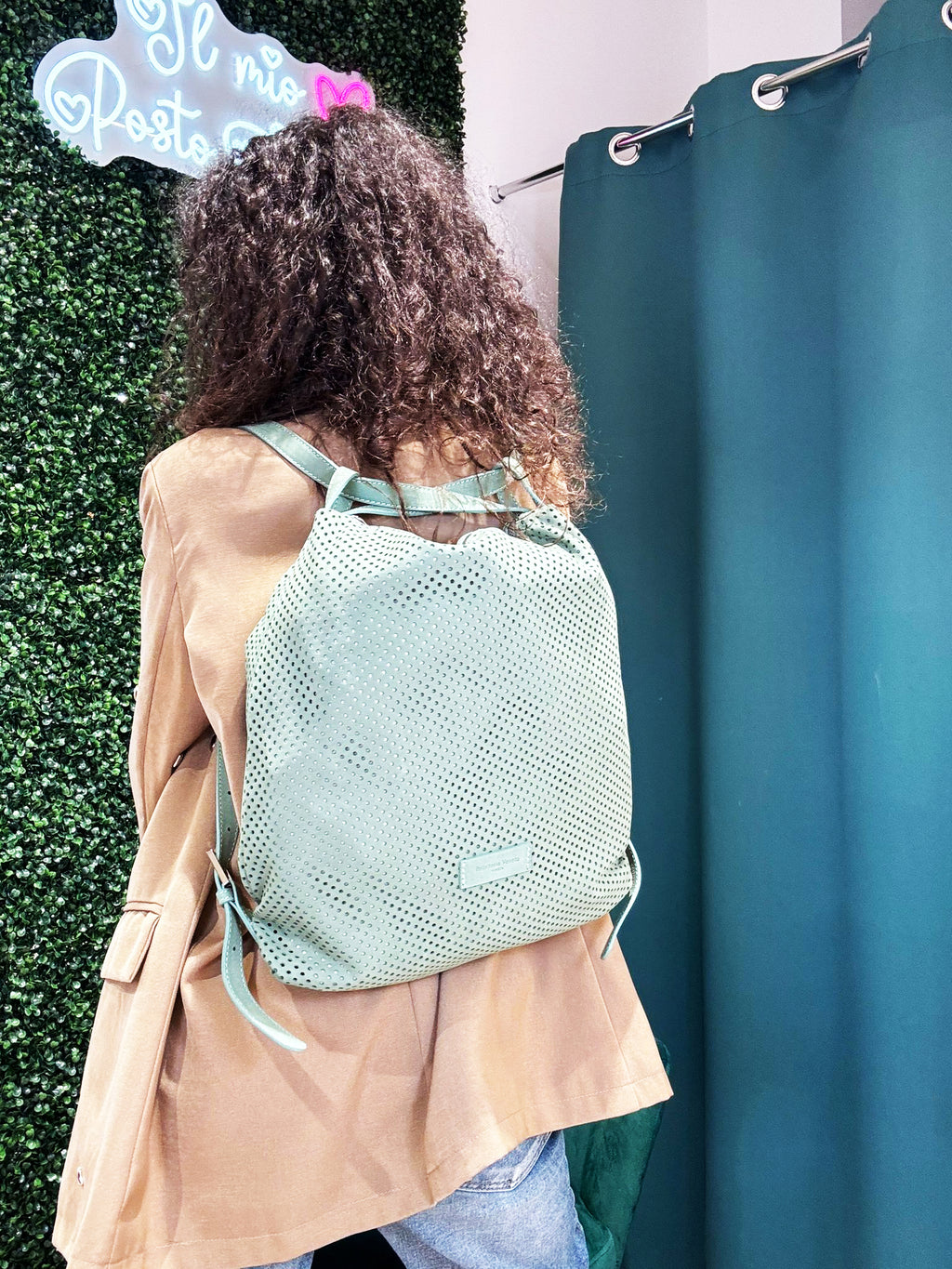 Borsa Zaino in pelle Nabuk forellata Pelletteria Veneta Forello in vera pelle