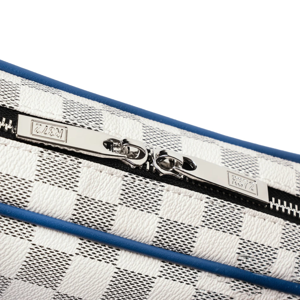 Pouch Bag P001 R372
