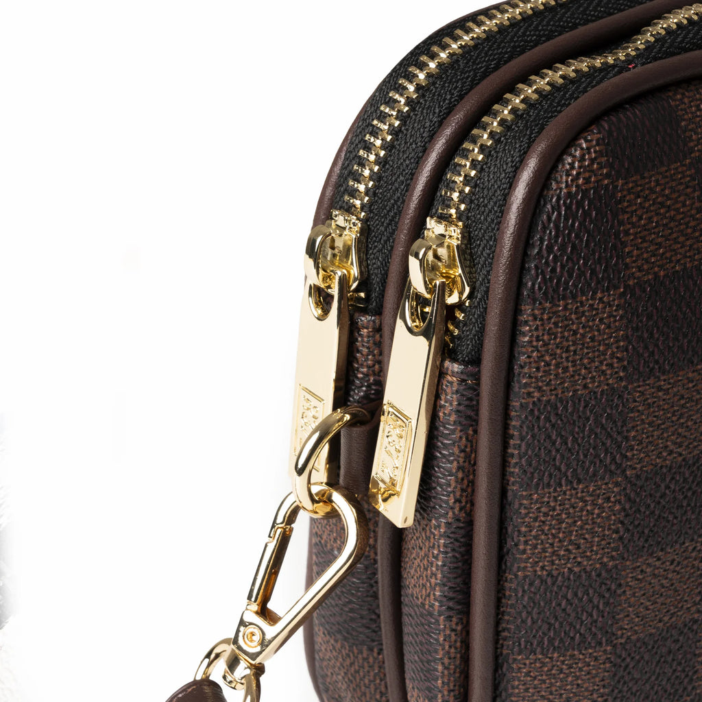 Pouch Bag P004 R372